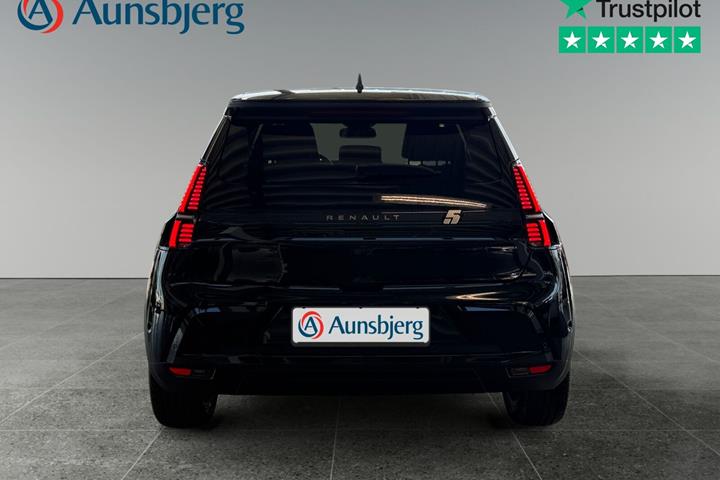 Sort Renault 5 E-Tech fra 2025 set udefra