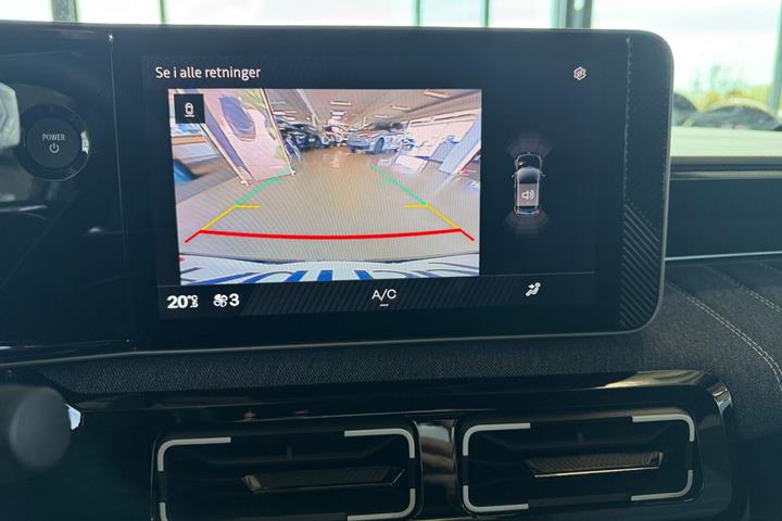 Sort Renault 5 E-Tech fra 2025 set indefra