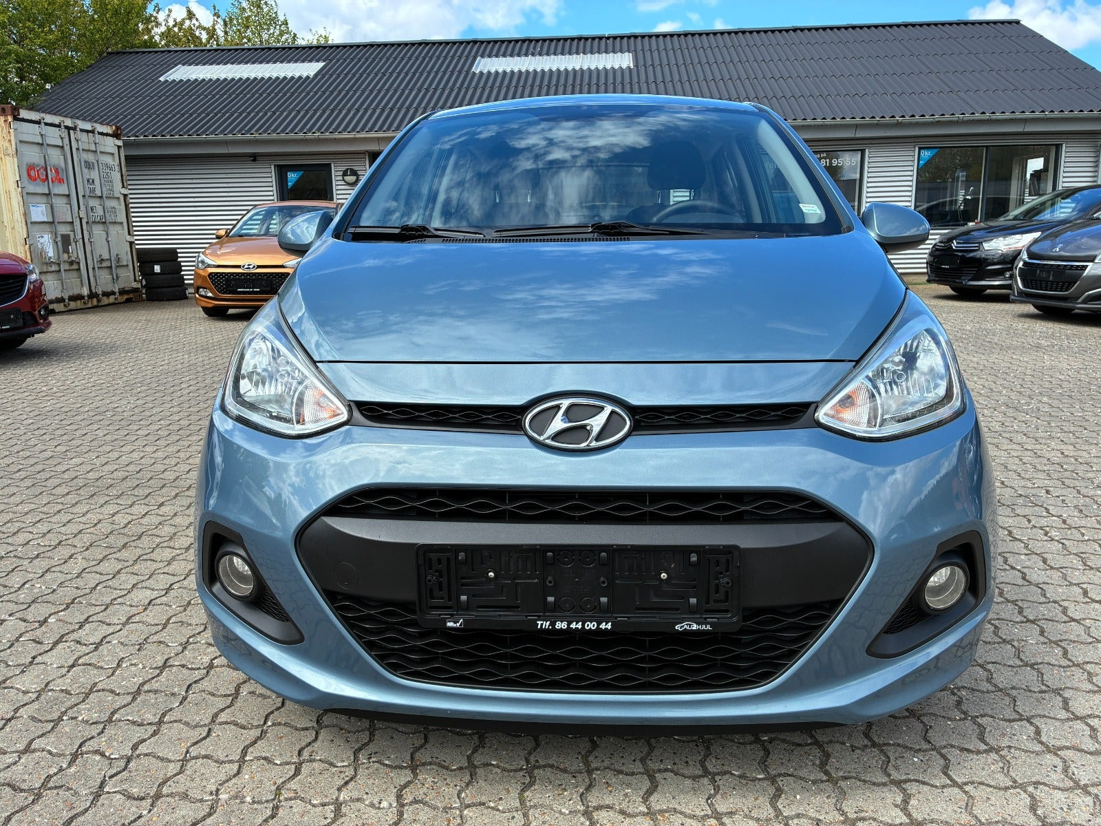 Blå Hyundai i10 fra 2016