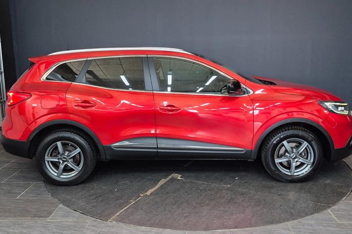 Rød Renault Kadjar fra 2016
