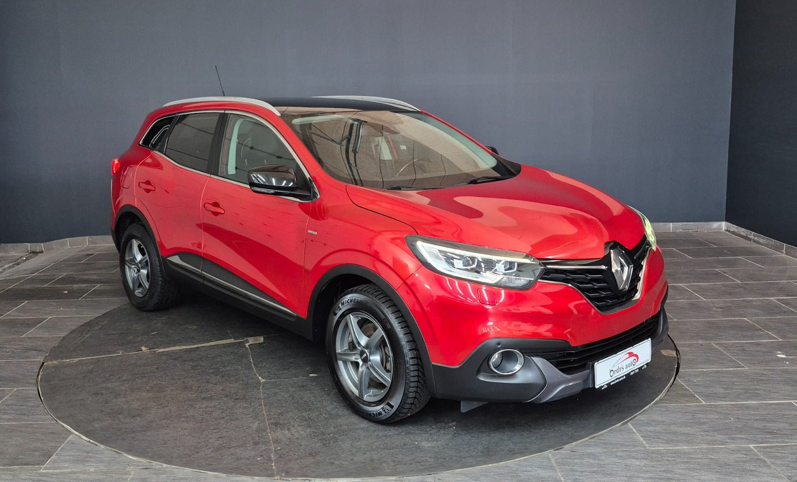 Rød Renault Kadjar fra 2016