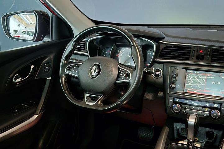 Rød Renault Kadjar fra 2016