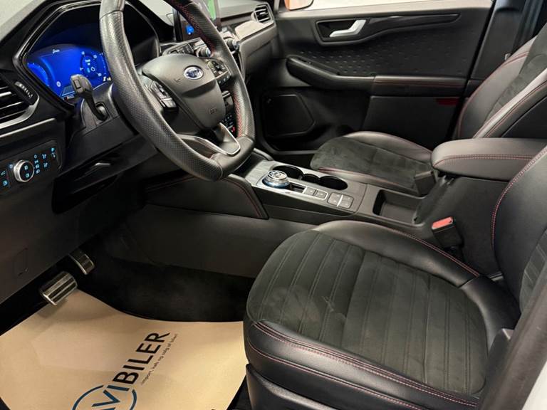 Ford Kuga 2,5 PHEV ST-Line X CVT
