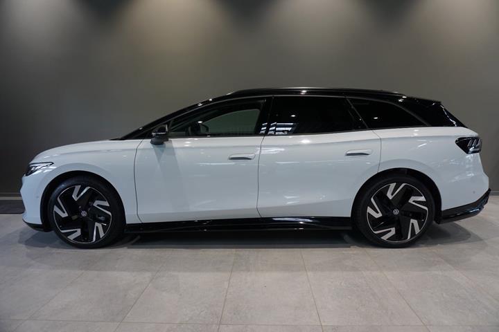 Hvid VW ID.7 fra 2026