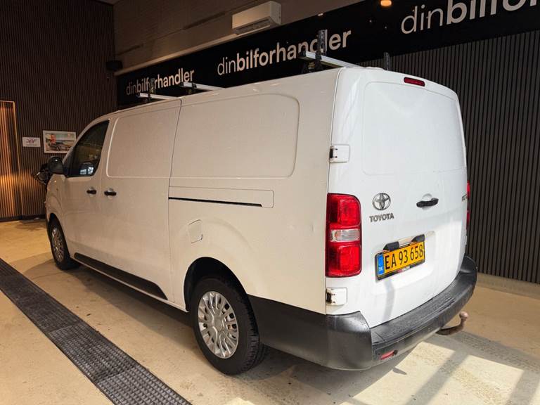 Toyota ProAce 2,0 D 120 Long Comfort