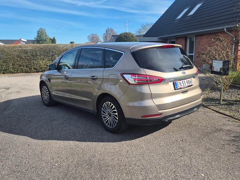 Ford S-MAX 1,5 EcoBoost Titanium 7prs