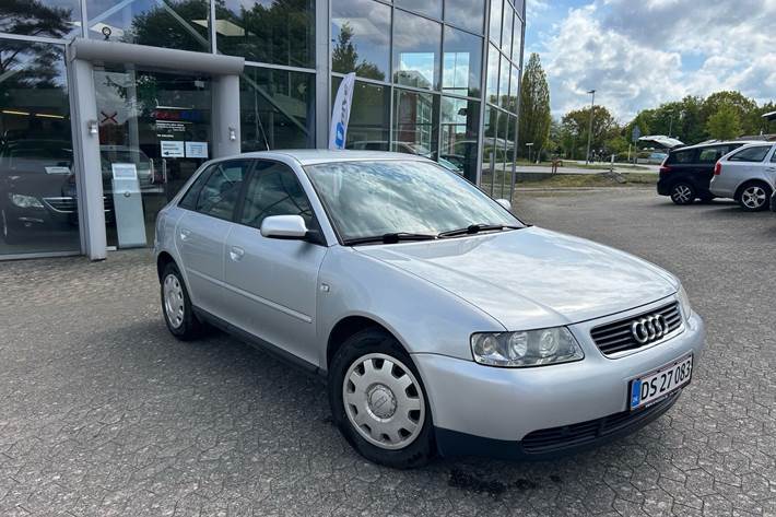 Sølv Audi A3 fra 2001