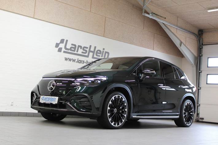 Grøn Mercedes EQE350 SUV fra 2025