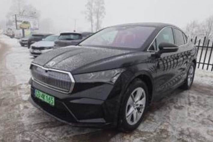 Sort Skoda Enyaq fra 2023