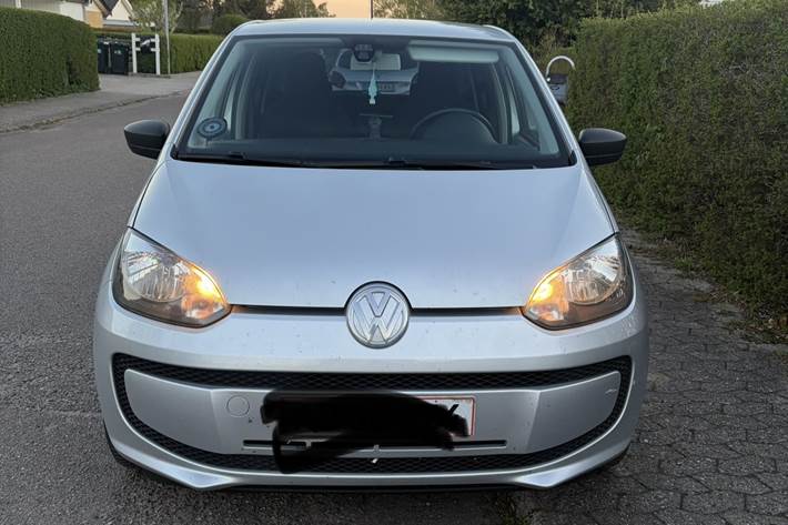 Grå VW UP! fra 2015