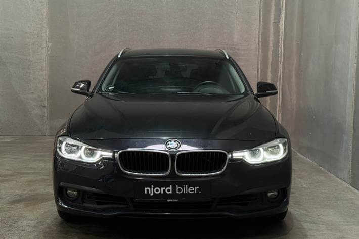 undefined BMW 320i fra 2018
