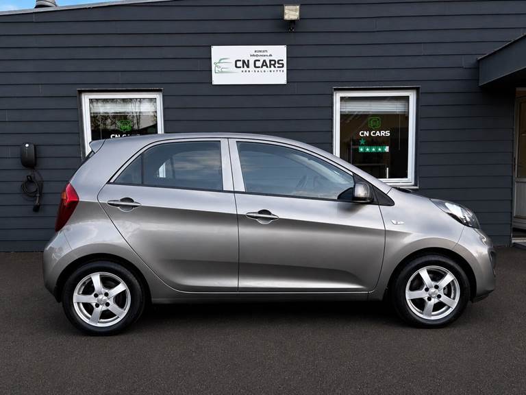 Kia Picanto 1,0 Motion Plus 69HK 5d