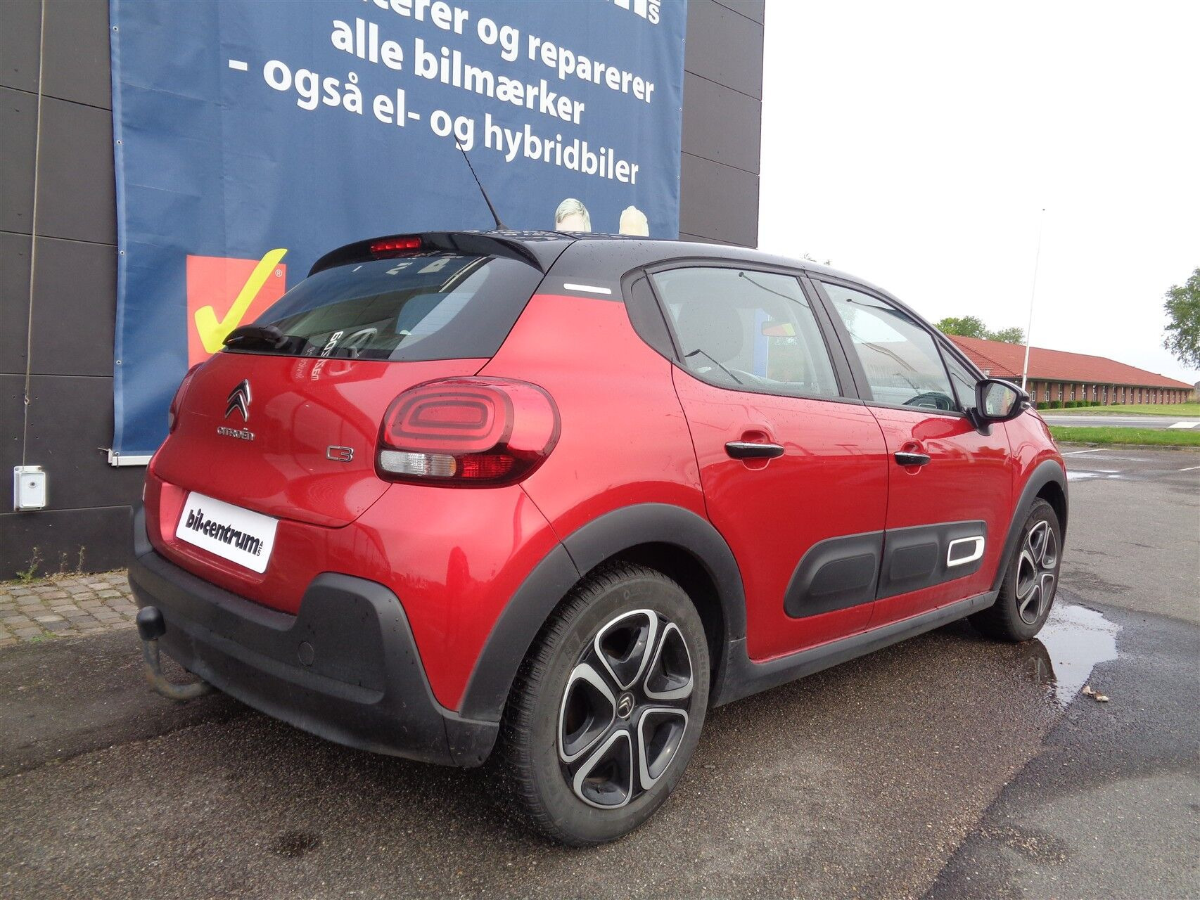 Rød Citroën C3 fra 2023
