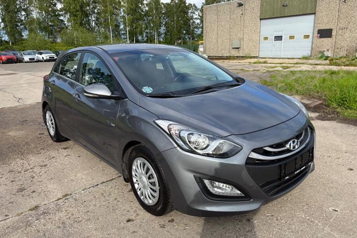 undefined Hyundai i30 fra 2012 set udefra