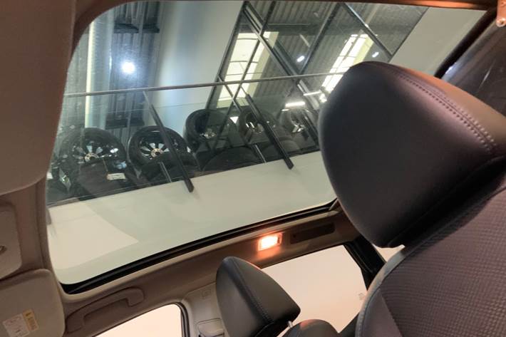 Brun Nissan Qashqai fra 2014