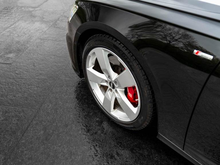 Audi A6 55 TFSi e S-line Avant quattro S-tr.