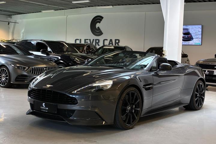 Grå Aston Martin Vanquish fra 2016