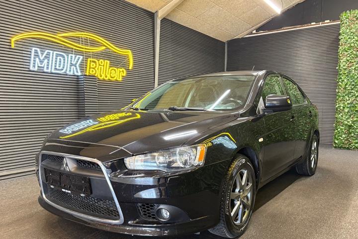 undefined Mitsubishi Lancer fra 2010 set udefra
