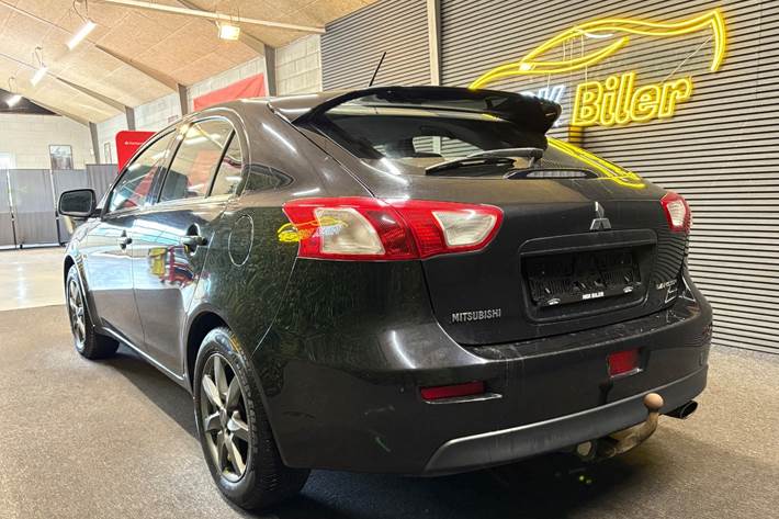 undefined Mitsubishi Lancer fra 2010