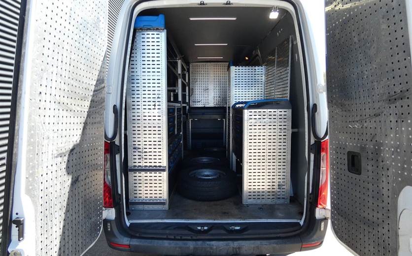 Mercedes Sprinter 316 2,2 CDi A2 Kassevogn aut. RWD