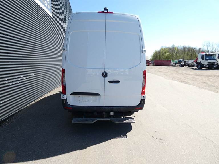 Mercedes Sprinter 316 2,2 CDi A2 Kassevogn aut. RWD