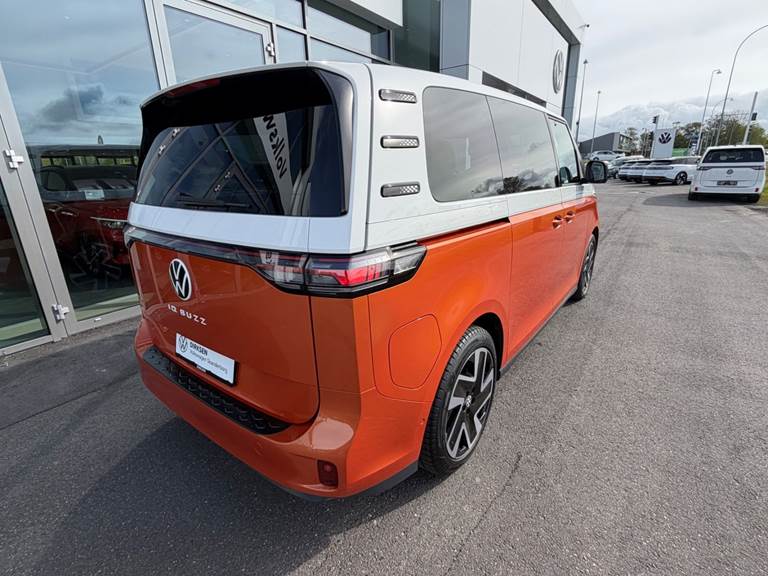 VW ID.Buzz 77 Pro SWB