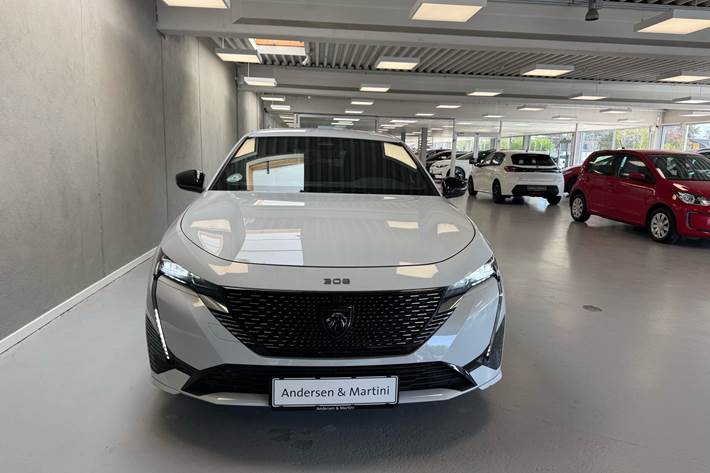 Hvid Peugeot E-308 fra 2023