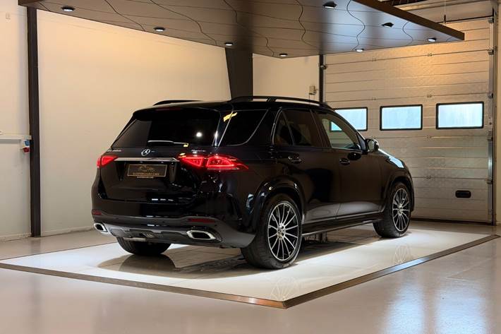 Sort Mercedes GLE350 de fra 2022