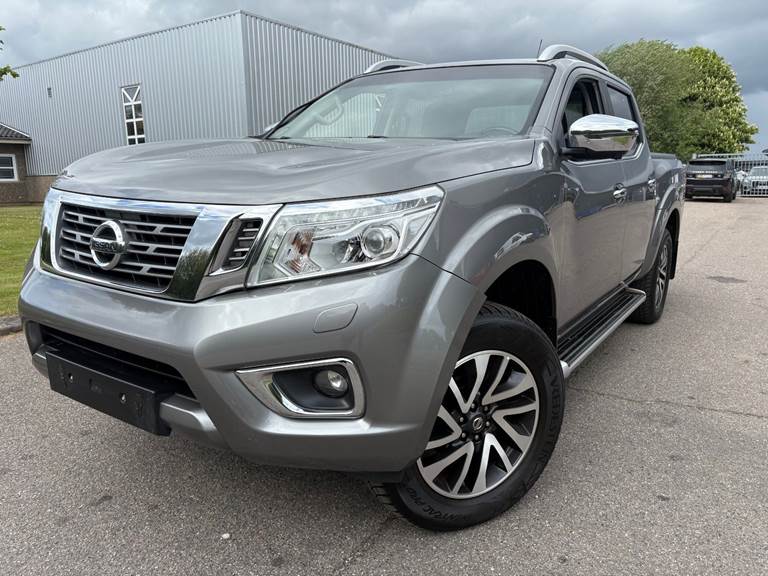 Nissan Navara 2,3 dCi 190 Db.Kab Tekna aut.