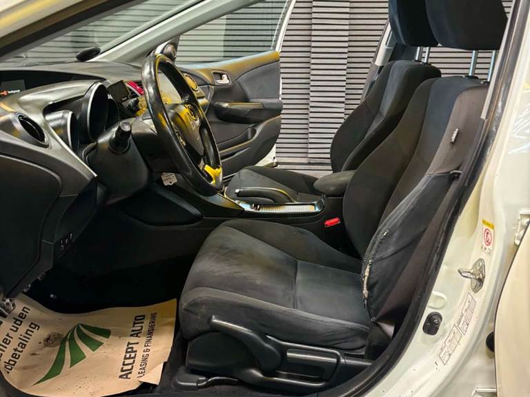 Honda Civic 2,2 i-DTEC Executive