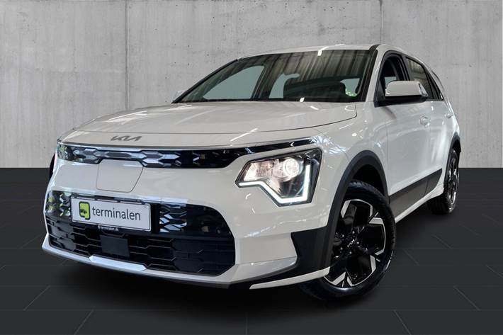 Hvid Kia Niro fra 2025