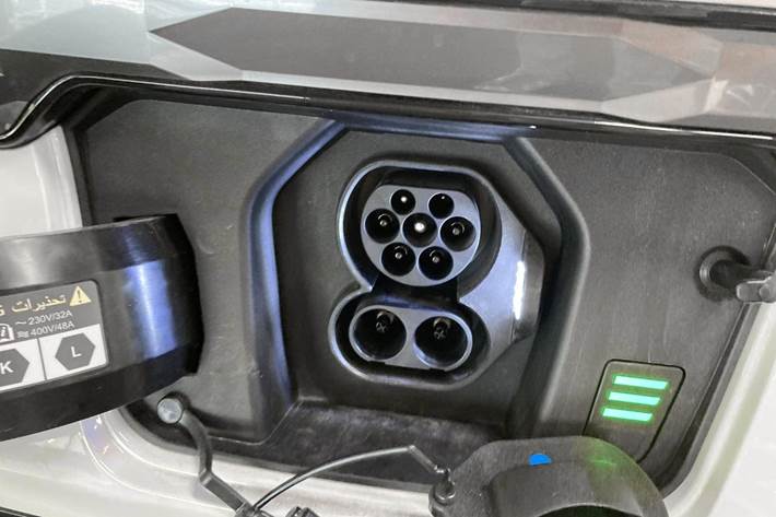 Hvid Kia Niro fra 2025