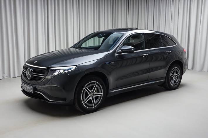 Grå Mercedes EQC400 fra 2021