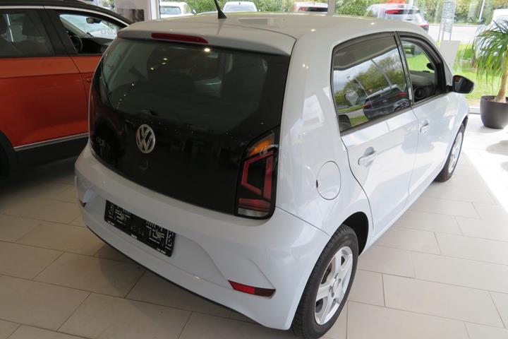 Hvid VW UP! fra 2017