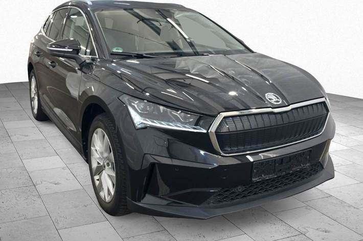 Sort Skoda Enyaq fra 2023