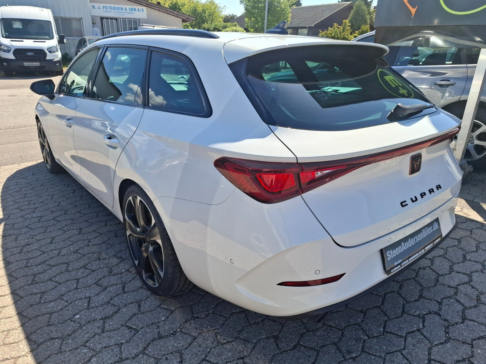 Hvid Cupra Leon fra 2023