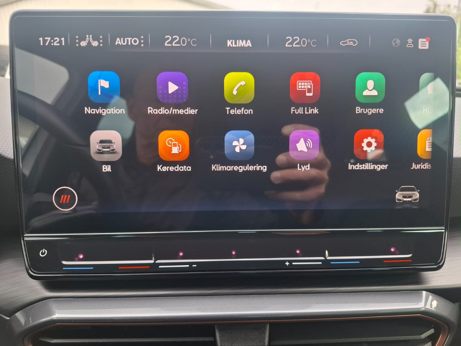 Hvid Cupra Leon fra 2023