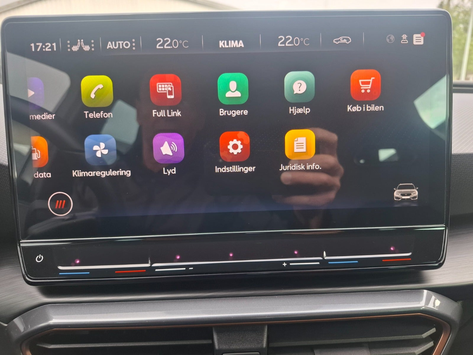 Hvid Cupra Leon fra 2023