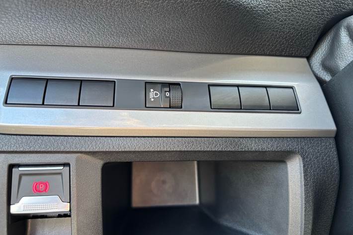 Hvid Toyota Proace Verso Electric fra 2024