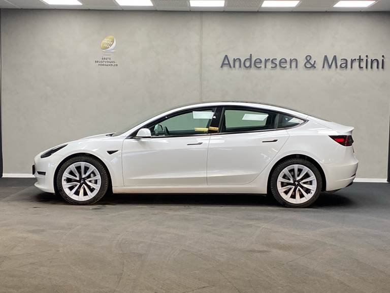 Tesla Model 3 EL Long Range ANHÆNGERTRÆK + 19" AWD 498HK Aut.