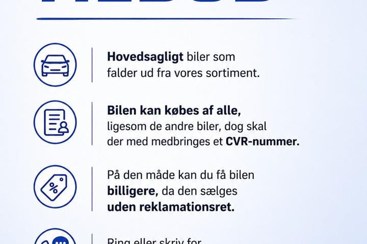 Blå VW 111 fra 1973 set udefra