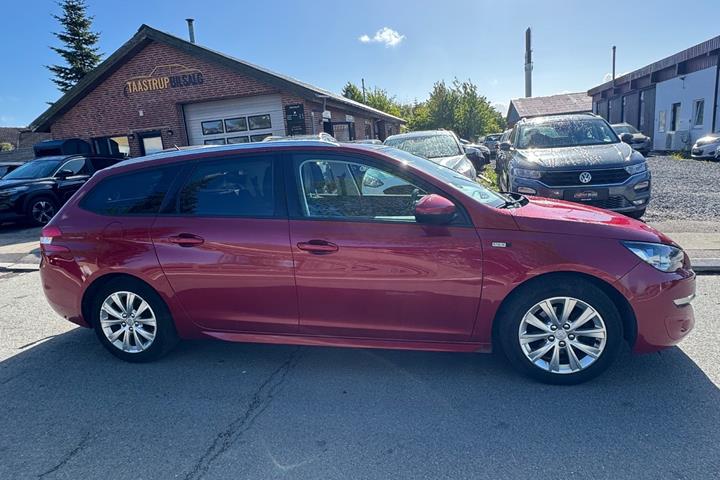 undefined Peugeot 308 fra 2016