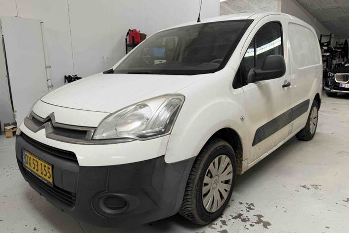 Hvid Citroën Berlingo fra 2013