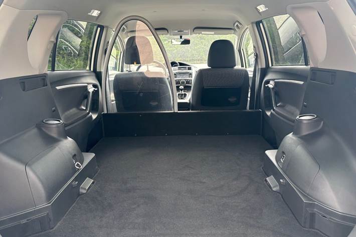 Hvid Toyota Sportsvan fra 2016