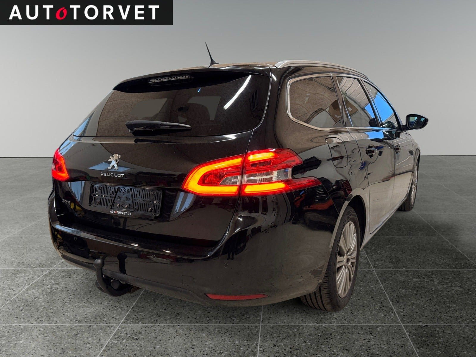Sort Peugeot 308 fra 2018