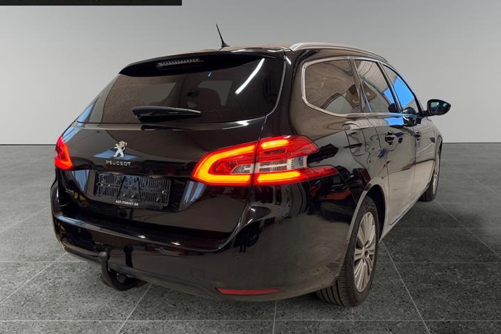 Sort Peugeot 308 fra 2018