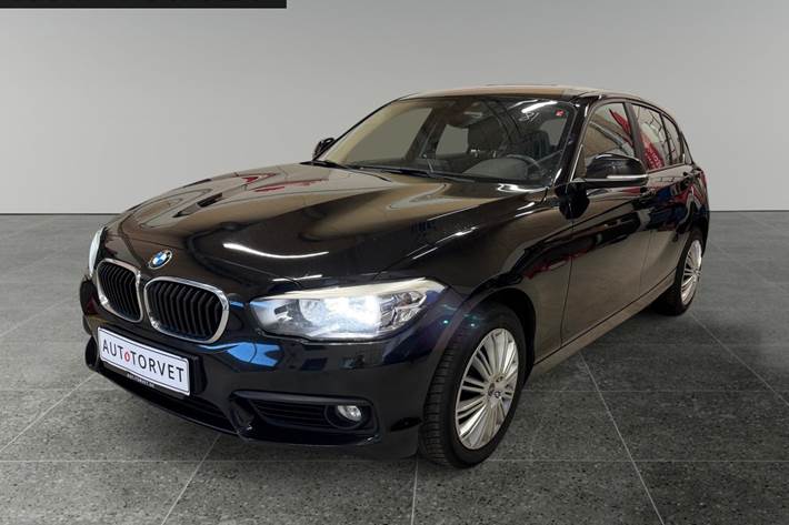 Sort BMW 118d fra 2016