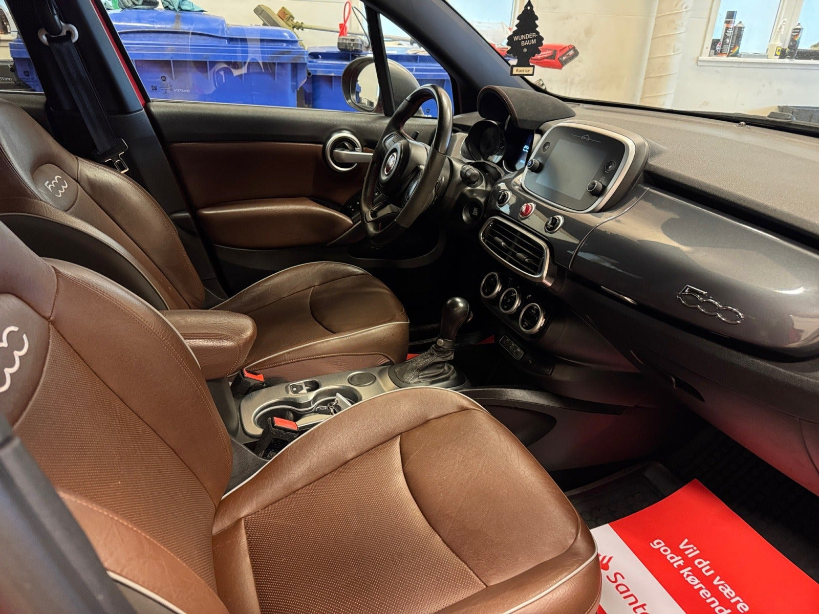 Rød Fiat 500X fra 2020