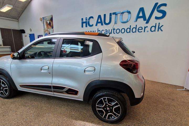 Sølv Dacia Spring fra 2022