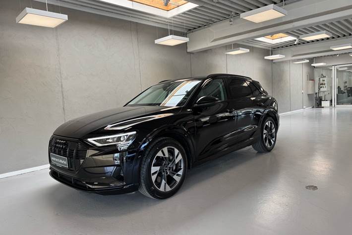 Sort Audi e-tron fra 2022